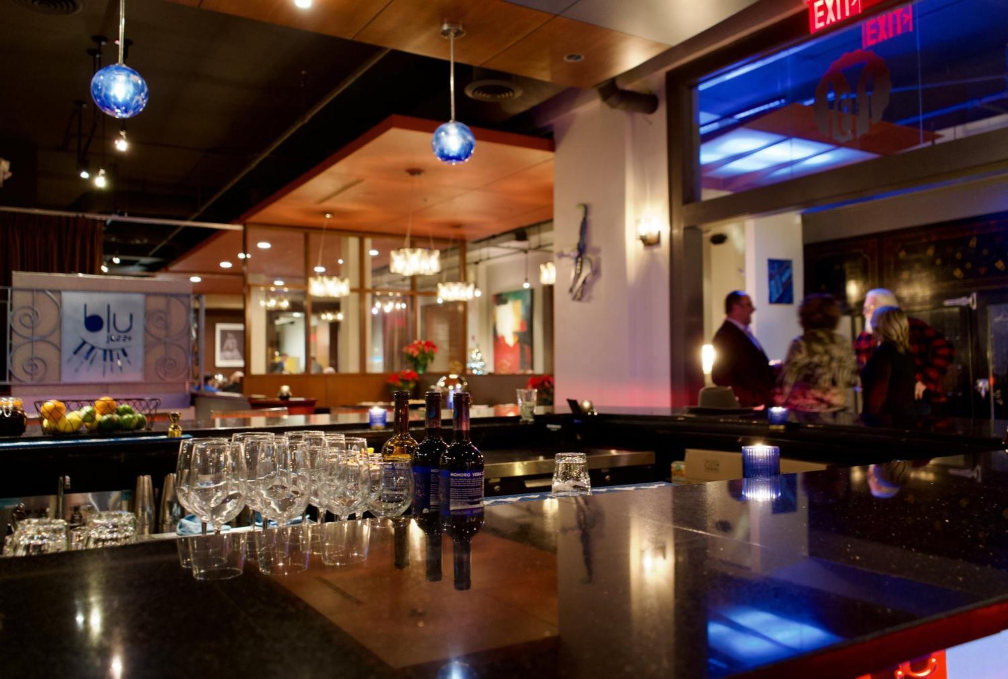 Blu-Tique, Akron, A Tribute Portfolio Hotel Exterior photo